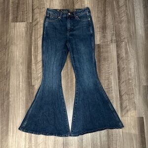 Wrangler Women's Flare Jeans in Dark Blue